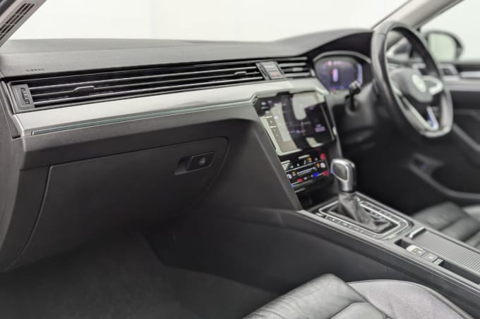 2025 Volkswagen Passat