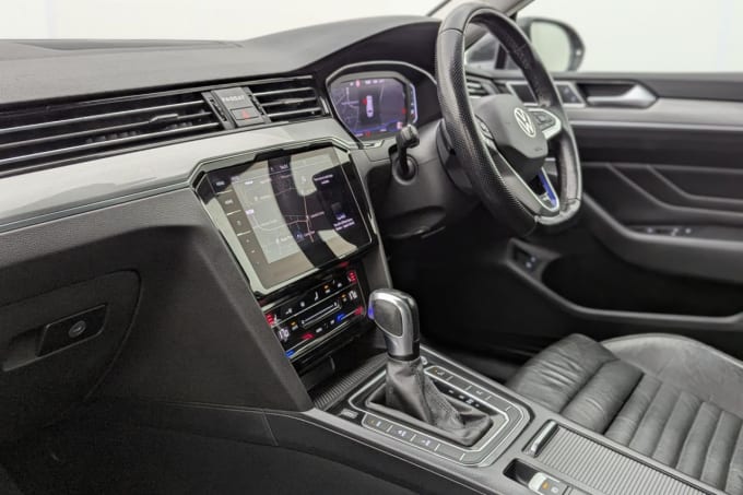 2025 Volkswagen Passat