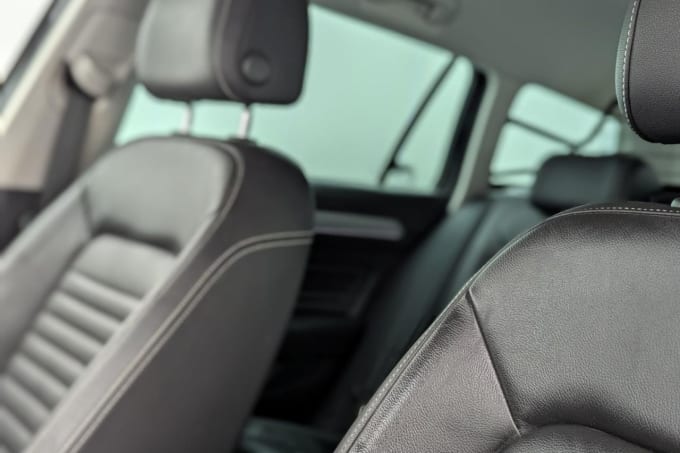 2025 Volkswagen Passat