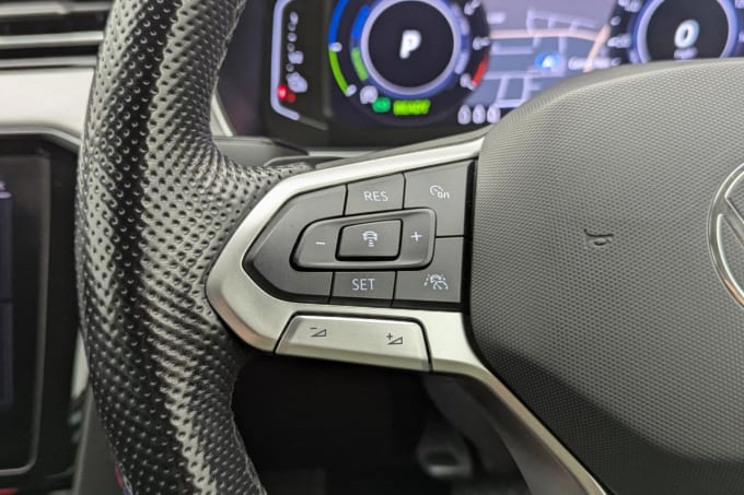 2025 Volkswagen Passat