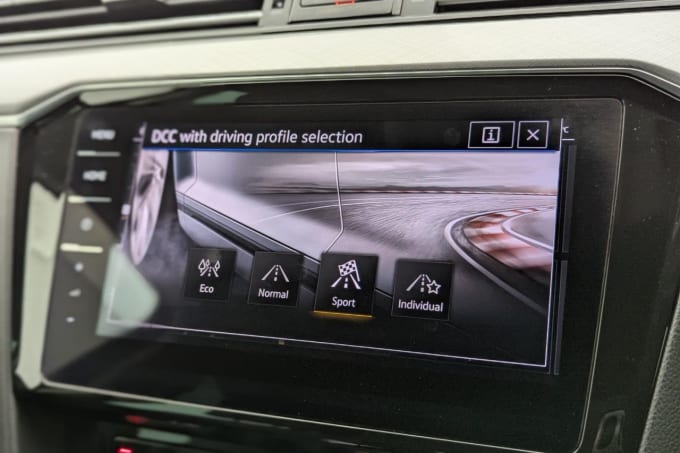 2025 Volkswagen Passat