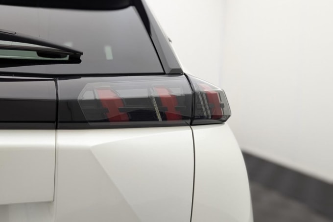 2025 Peugeot 2008