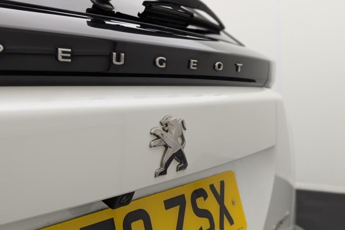 2025 Peugeot 2008