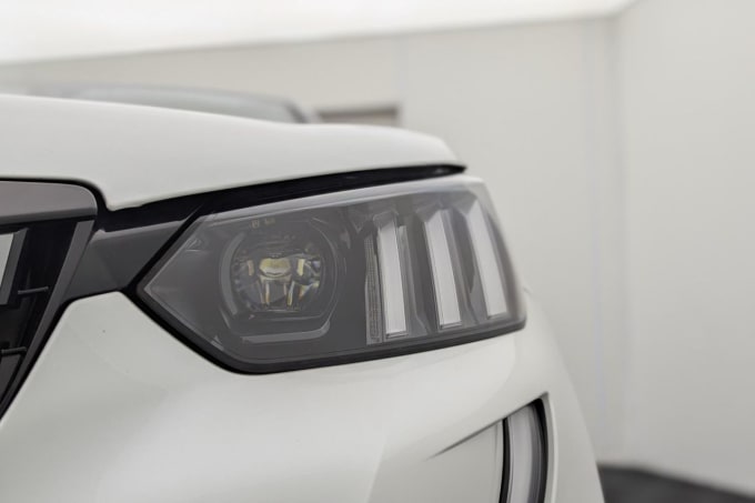 2025 Peugeot 2008