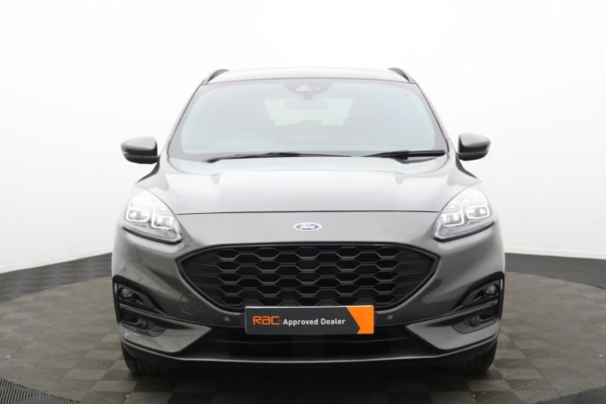 2025 Ford Kuga