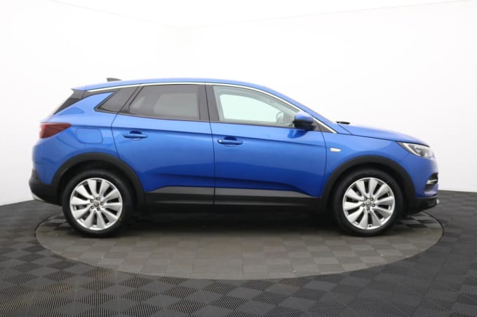 2025 Vauxhall Grandland X