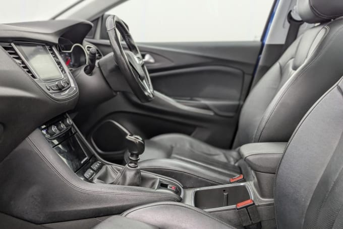 2025 Vauxhall Grandland X