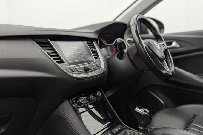 2025 Vauxhall Grandland X