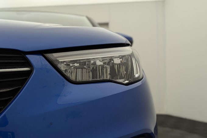 2025 Vauxhall Grandland X