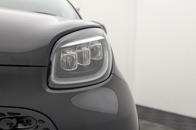 2025 Smart Forfour