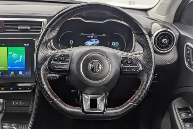 2025 Mg Mg Zs