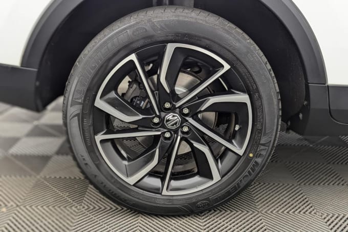 2025 Mg Mg Zs