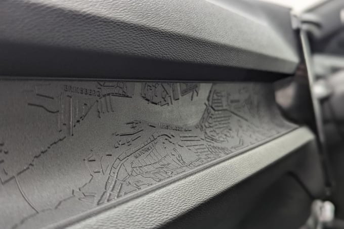 2025 Volvo C40
