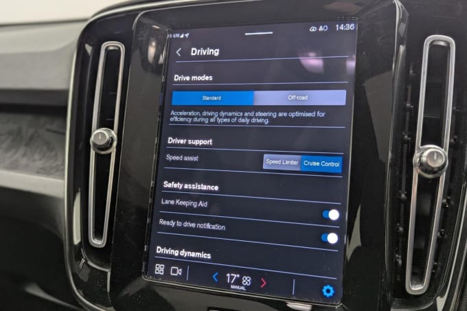 2025 Volvo C40