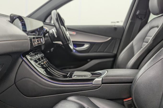 2025 Mercedes-benz Eqc