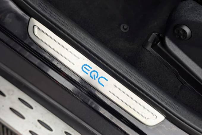 2025 Mercedes-benz Eqc