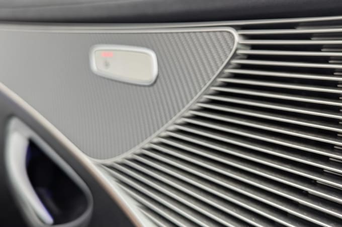 2025 Mercedes-benz Eqc