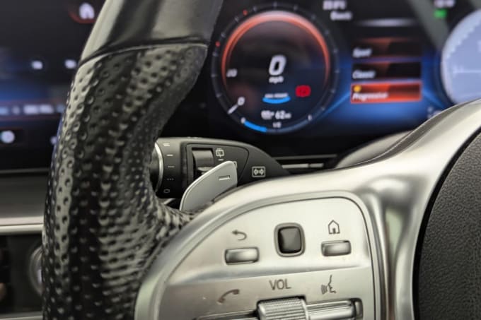 2025 Mercedes-benz Eqc