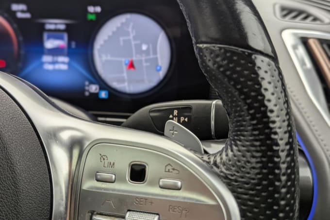 2025 Mercedes-benz Eqc