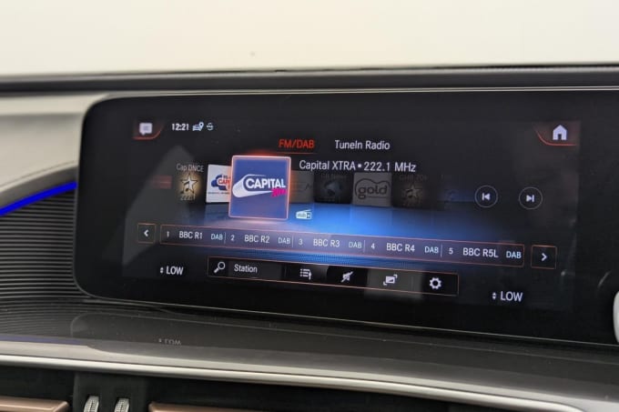 2025 Mercedes-benz Eqc