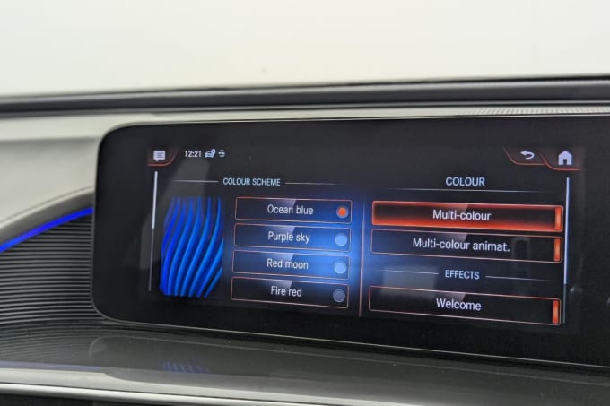 2025 Mercedes-benz Eqc