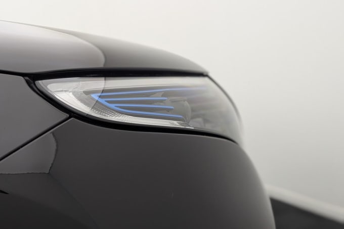 2025 Mercedes-benz Eqc