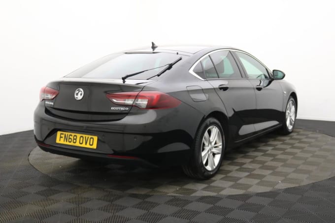 2025 Vauxhall Insignia