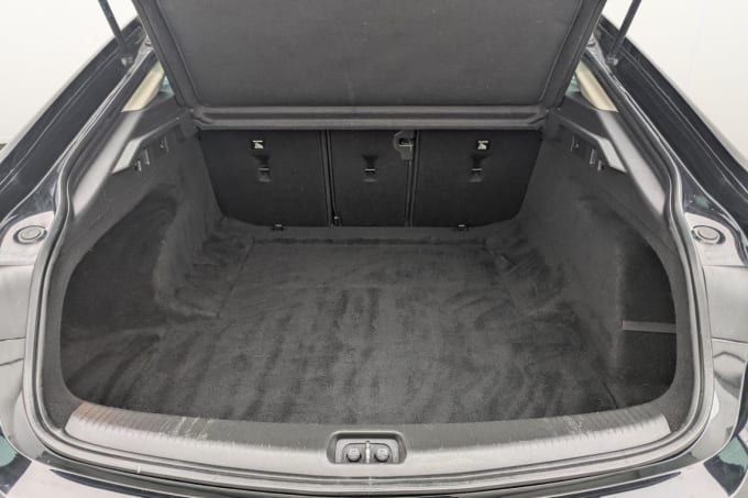 2025 Vauxhall Insignia