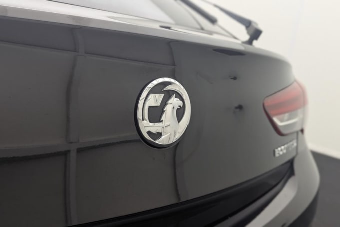 2025 Vauxhall Insignia