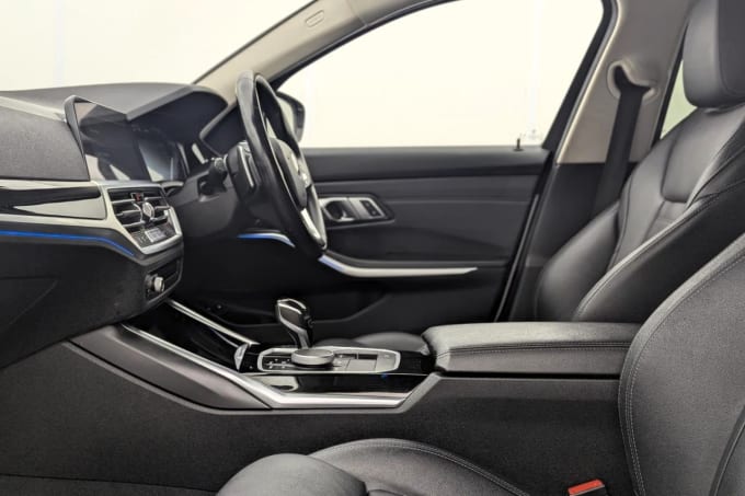 2025 BMW 3 Series