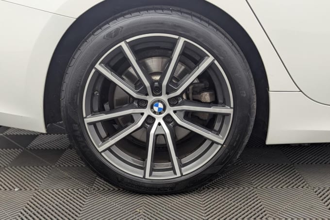 2025 BMW 3 Series