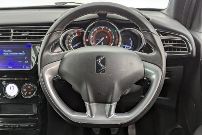 2025 Ds Automobiles Ds 3