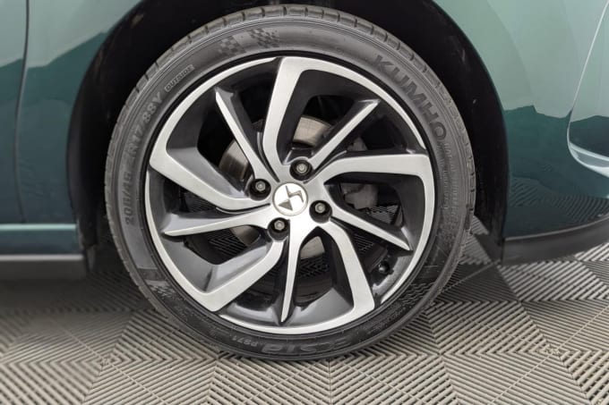 2025 Ds Automobiles Ds 3