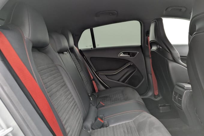 2025 Mercedes-benz Cla