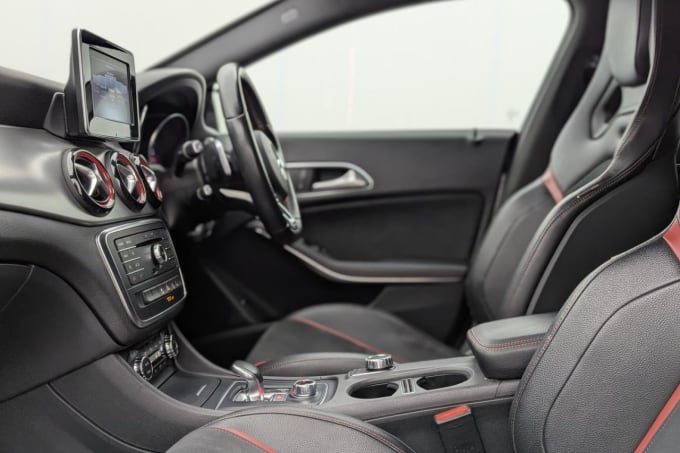 2025 Mercedes-benz Cla
