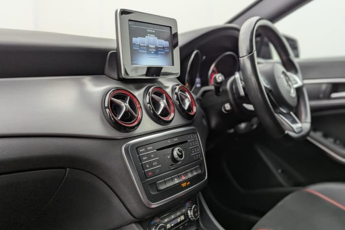 2025 Mercedes-benz Cla