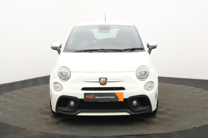 2025 Abarth 595