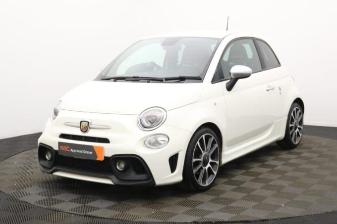 2025 Abarth 595