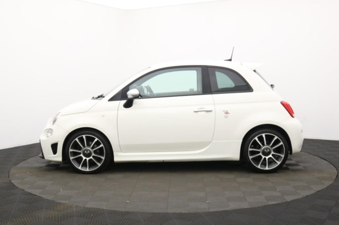 2025 Abarth 595