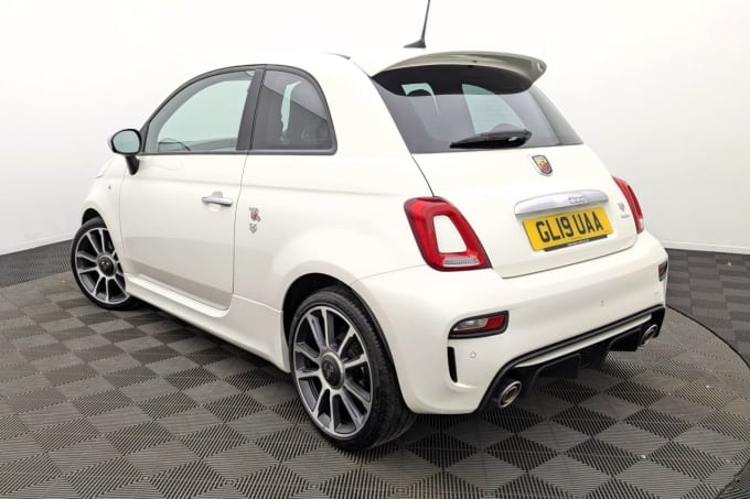 2025 Abarth 595