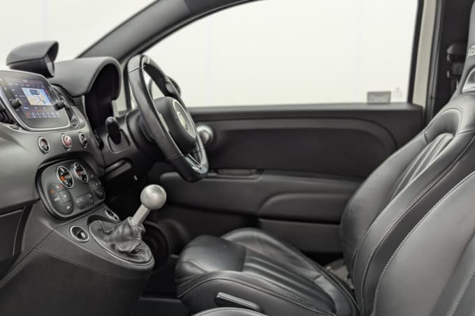 2025 Abarth 595