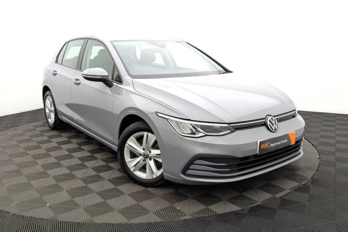 2025 Volkswagen Golf