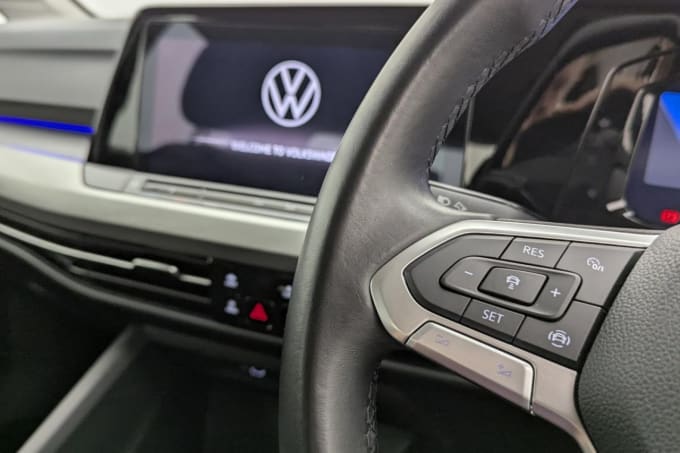 2025 Volkswagen Golf