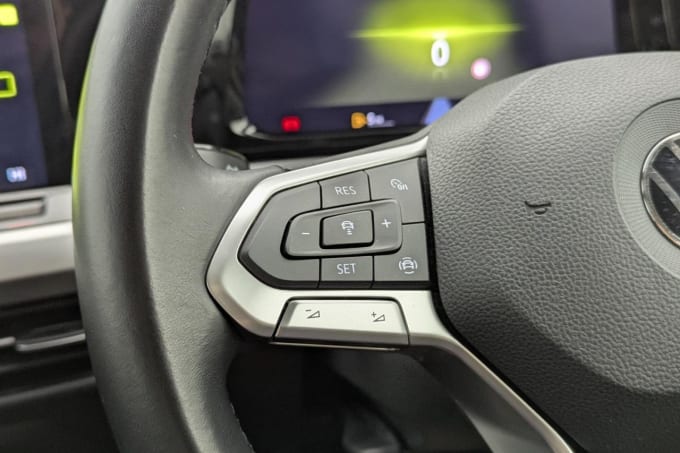 2025 Volkswagen Golf