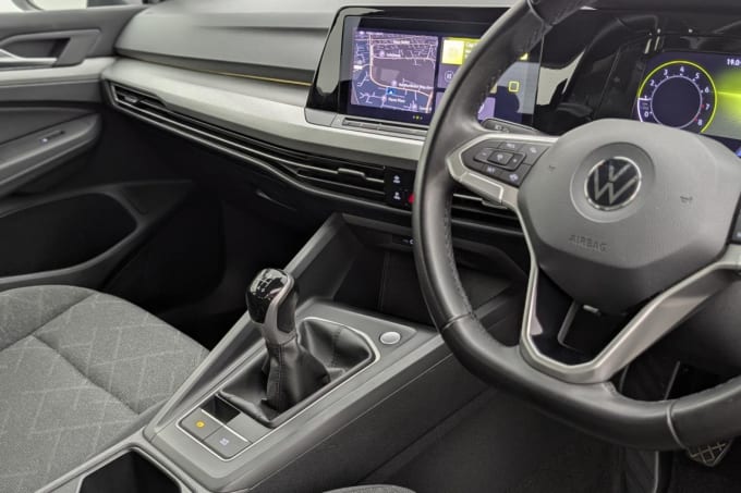 2025 Volkswagen Golf