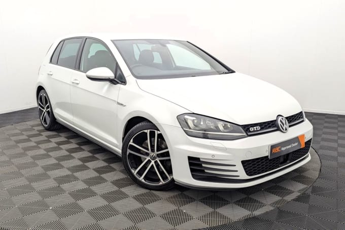 2025 Volkswagen Golf