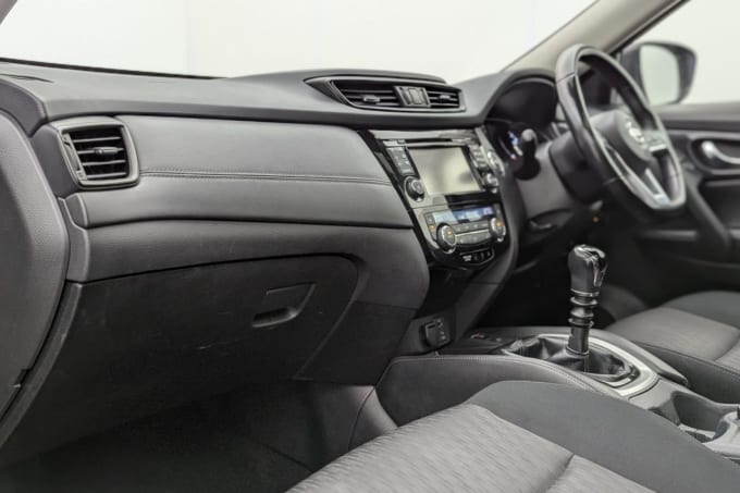 2025 Nissan X-trail
