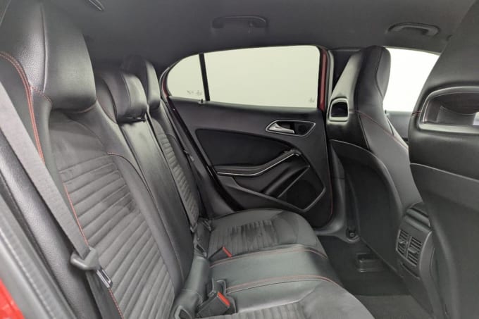 2025 Mercedes-benz Gla
