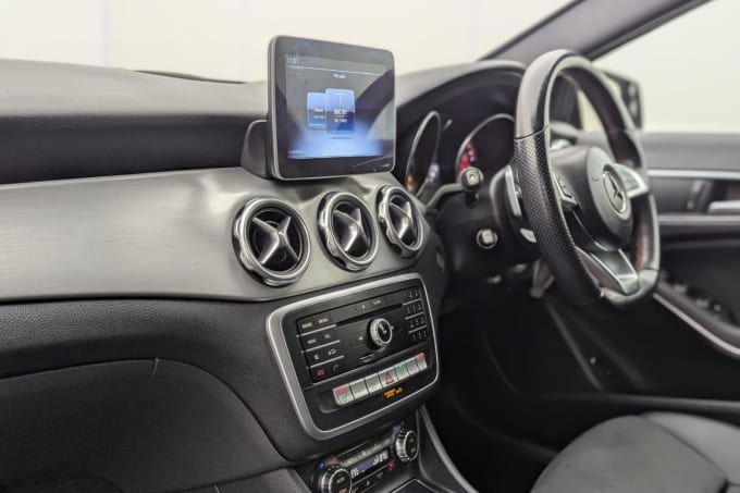 2025 Mercedes-benz Gla