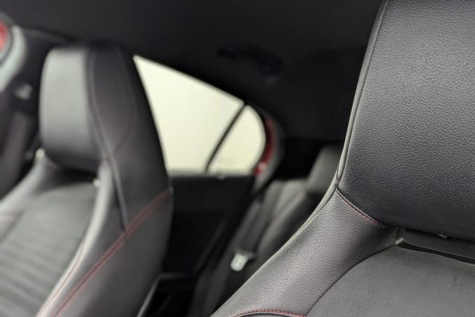 2025 Mercedes-benz Gla